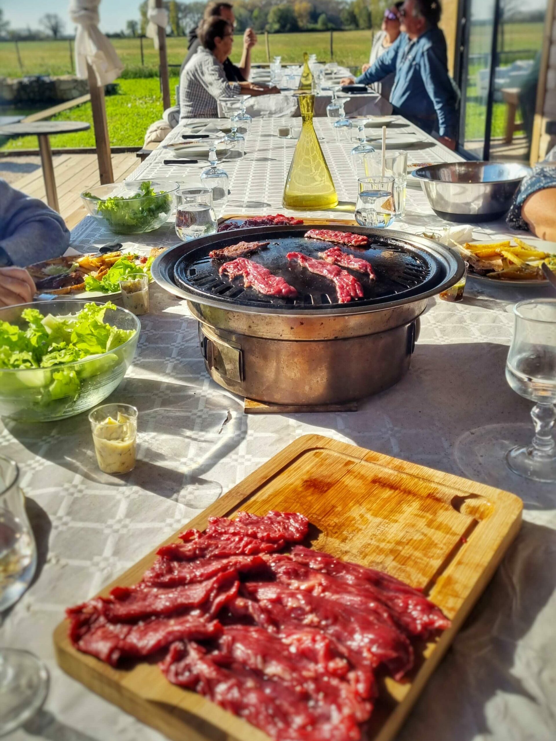 ferme auberge la tapie de bouchet arles viande boeuf crau camargue